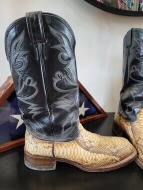 Larry Mahan Genuine Python Western Cowboy Boots | Square Toe | Men's 9D